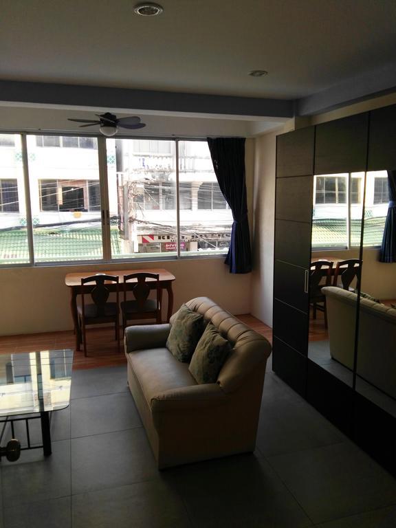 Jomtien Sunset Guesthouse Екстер'єр фото