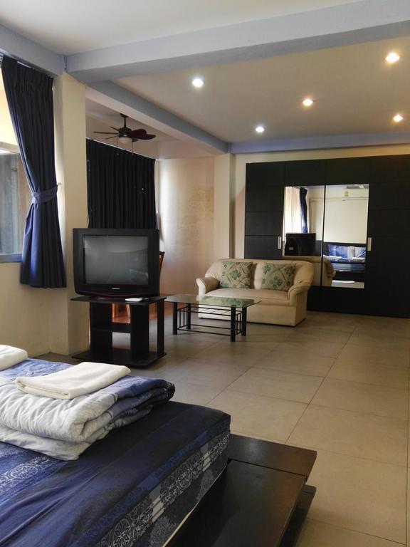 Jomtien Sunset Guesthouse Екстер'єр фото