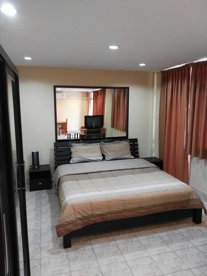Jomtien Sunset Guesthouse Екстер'єр фото