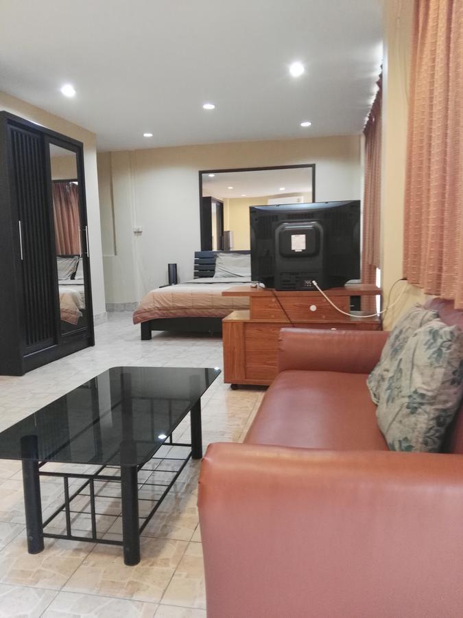 Jomtien Sunset Guesthouse Екстер'єр фото